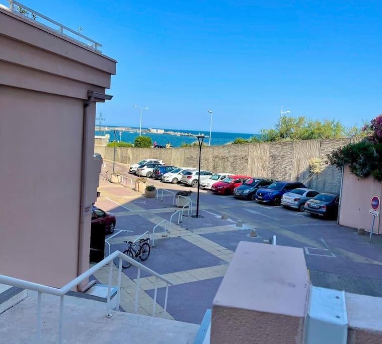 Joli Appartement Avec Piscine 塞特港 外观 照片